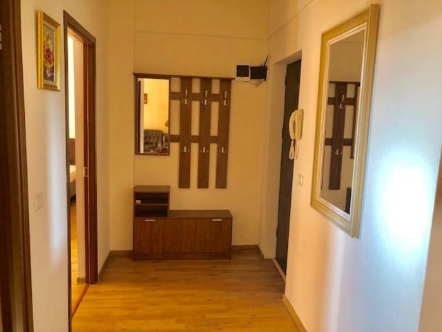 Mamaia Nord Apartment นาโวดาริ ภายนอก รูปภาพ
